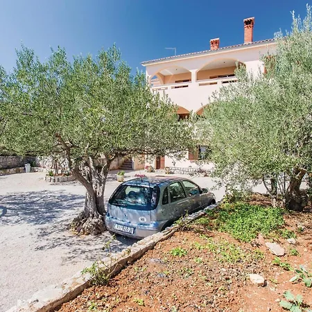 1 Bedroom Stunning In Kornic